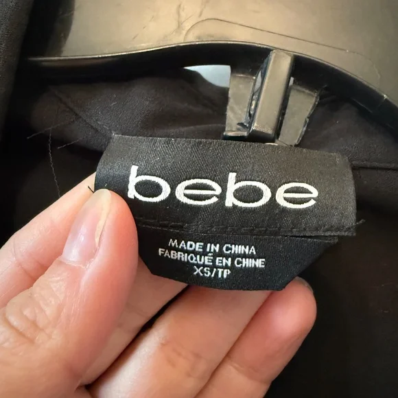 Bebe Blouse - Picture 3 of 3